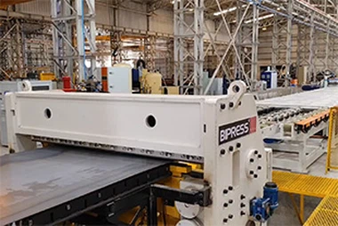 Projecte de línia de tall de cisalla volant de placa gruixuda a la longitud